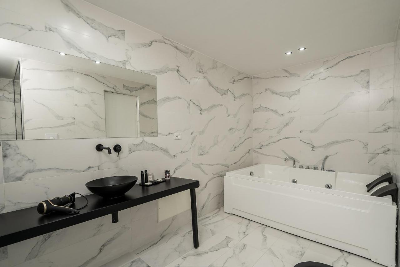 Marmur Suite Palermo Bagian luar foto